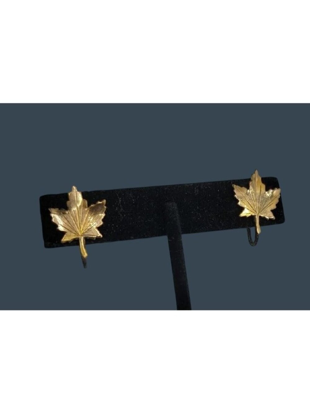 Sterling Silver Screwback Earrings Maple Leaf Vintage Textured Gold Wash 925